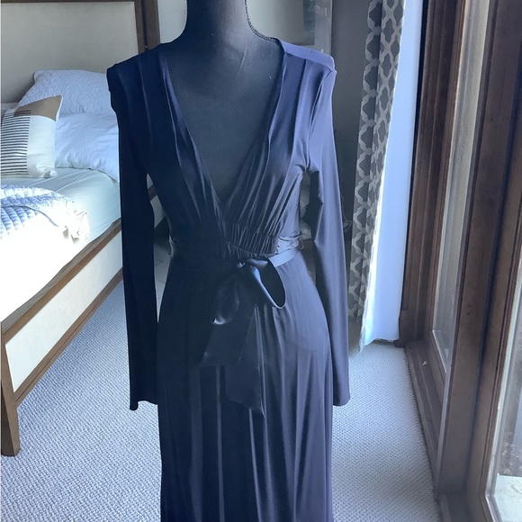 Navy blue dress - Picture 2 of 4